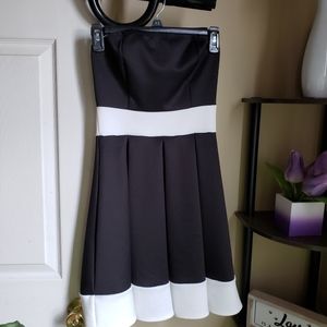 NWOT Strapless Black and White Graduation Dress